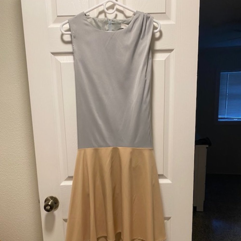 New Fashion & Best Silver/Tan Elegant Dress with tie on the back Size M